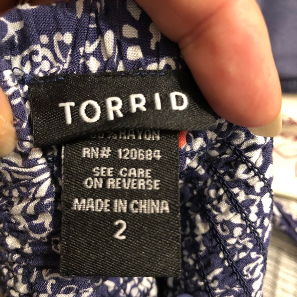 Torrid top - Picture 3 of 3